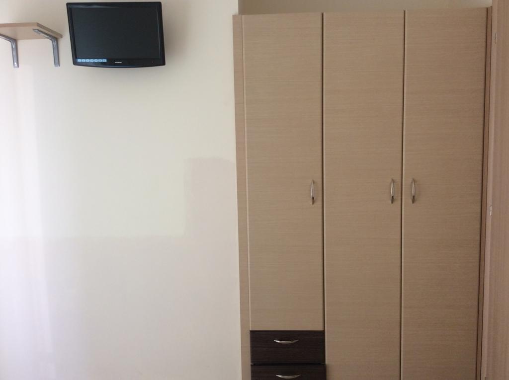 Rooms Lazos Olympiakí Aktí Bilik gambar