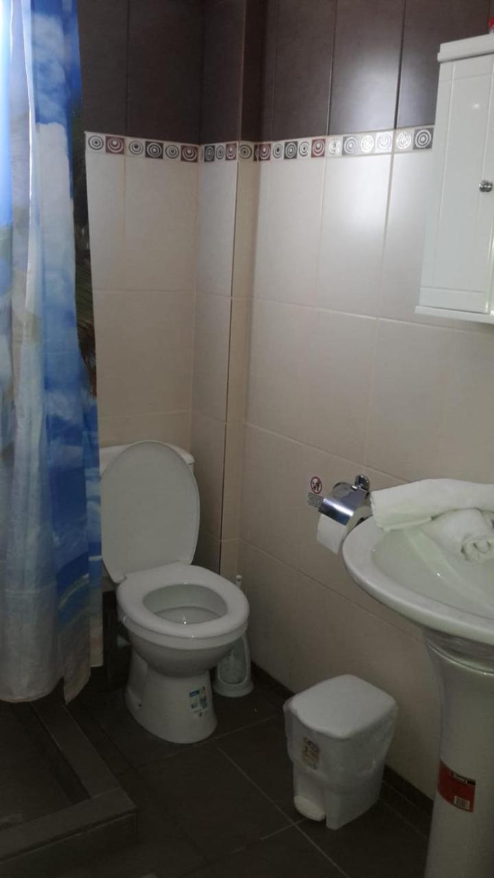 Rooms Lazos Olympiakí Aktí Luaran gambar